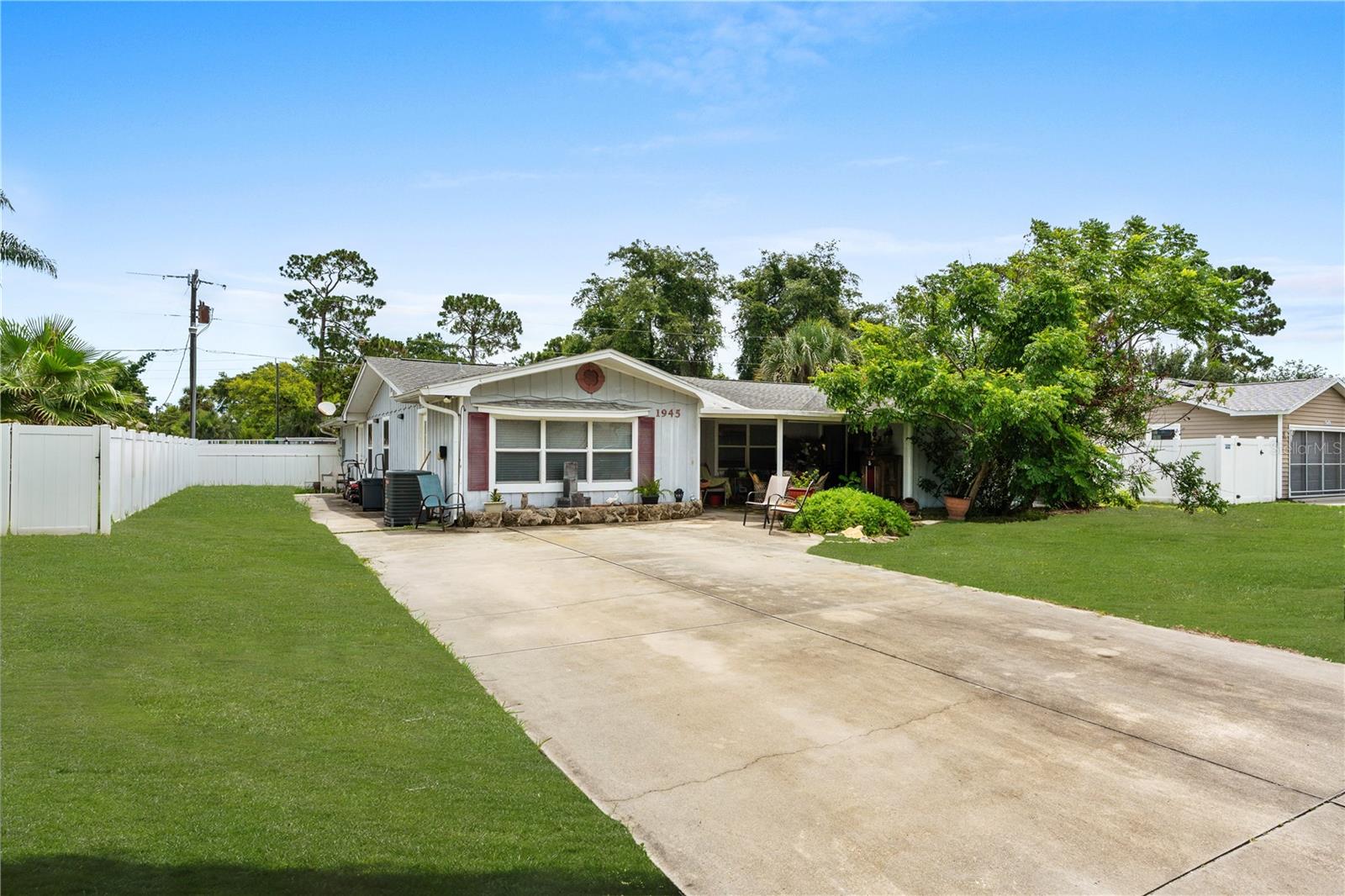 1945 FERN PALM DRIVE