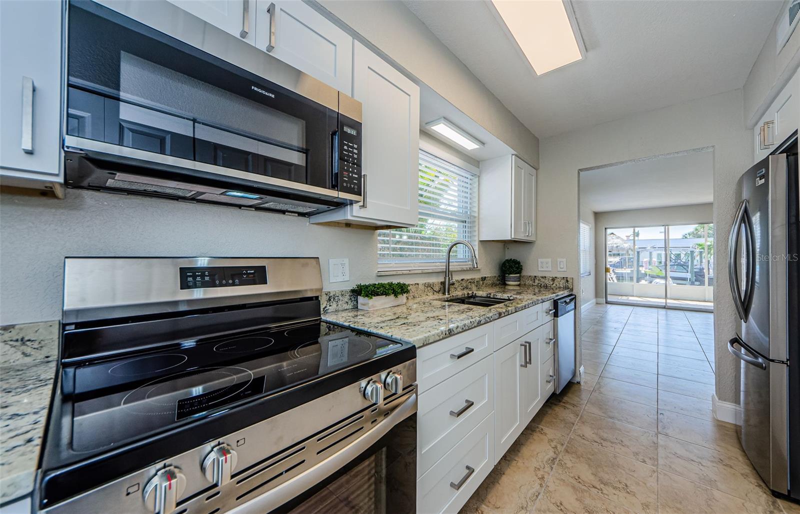 HARBOR VILLAS AT DUNEDIN - Residential Lease