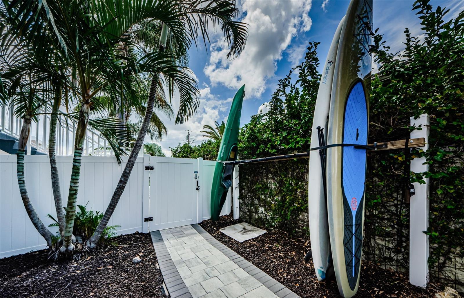 HARBOR VILLAS AT DUNEDIN - Residential Lease