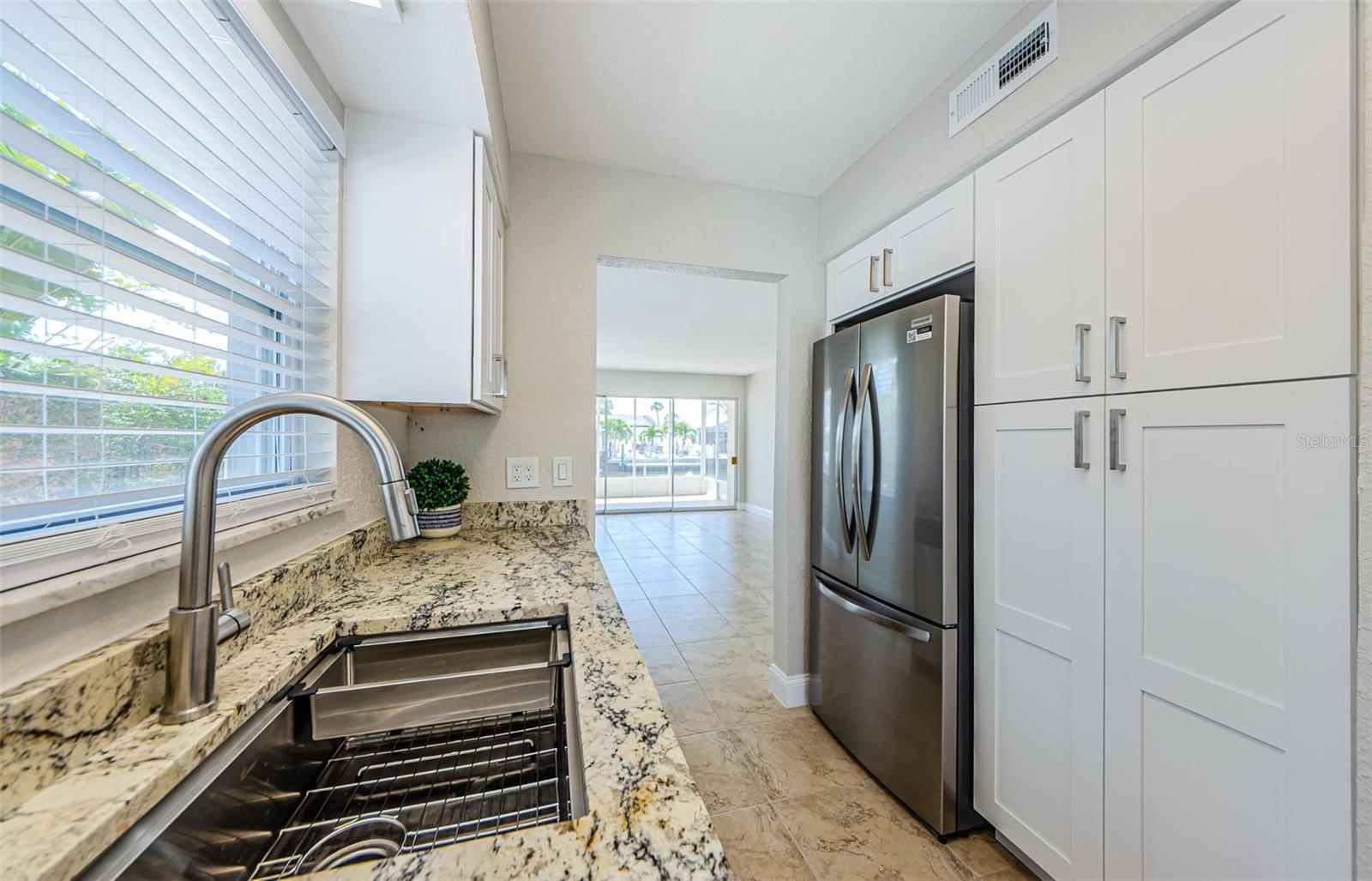 HARBOR VILLAS AT DUNEDIN - Residential Lease