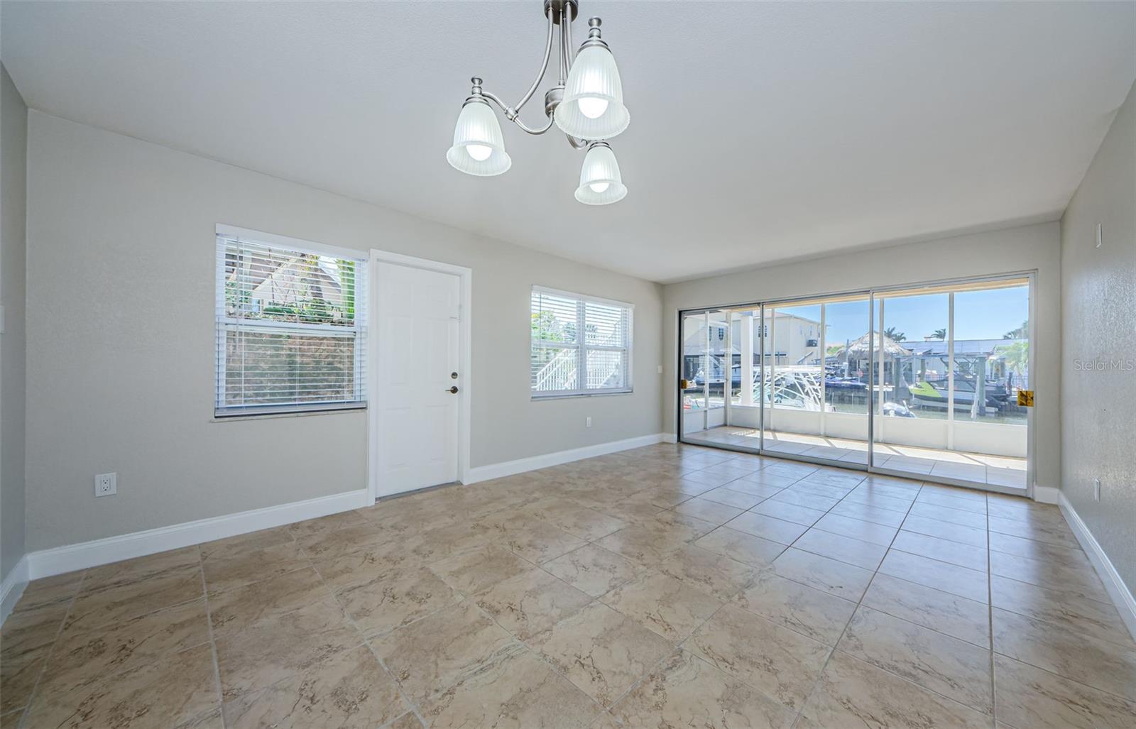 HARBOR VILLAS AT DUNEDIN - Residential Lease