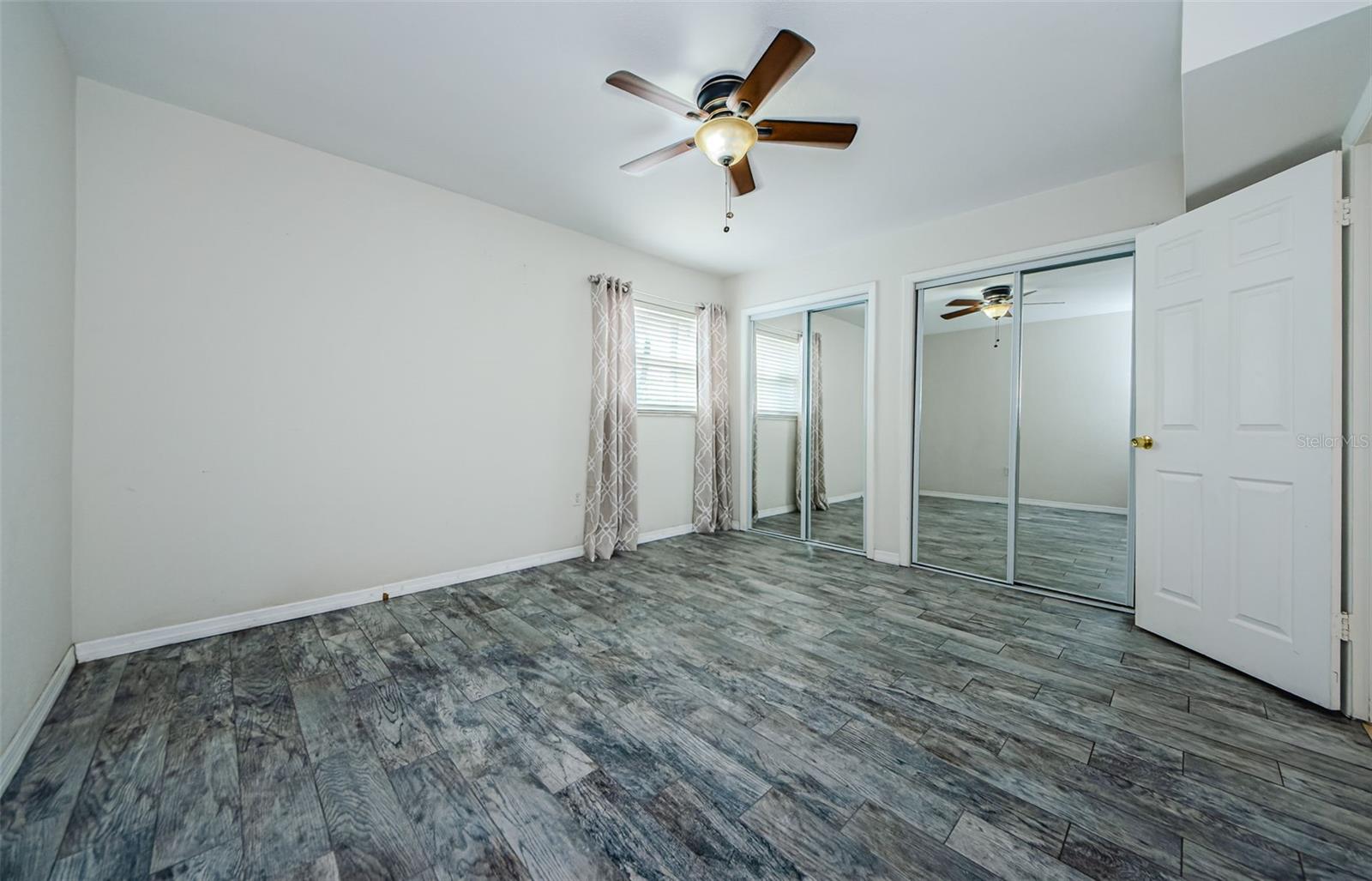 HARBOR VILLAS AT DUNEDIN - Residential Lease