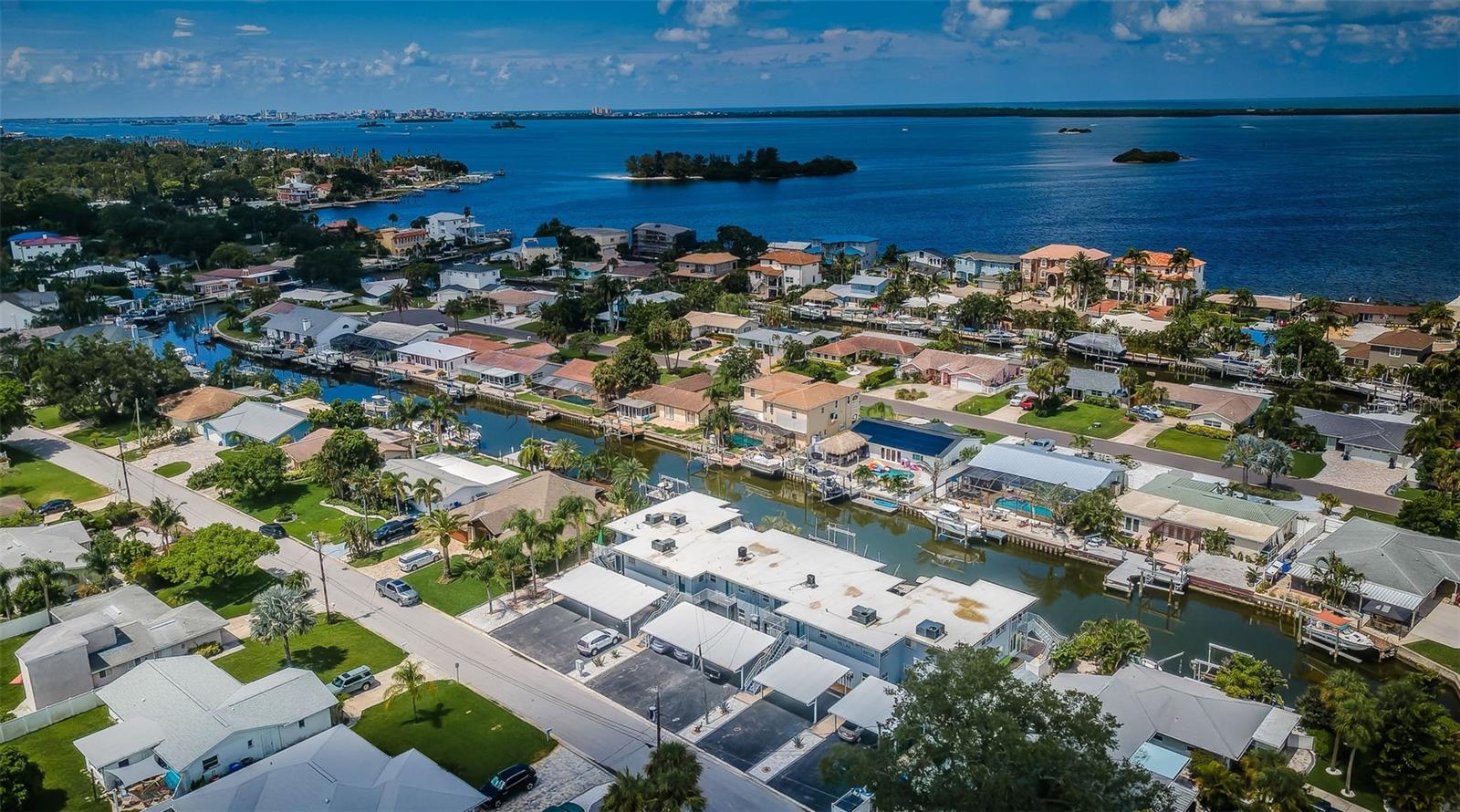 HARBOR VILLAS AT DUNEDIN - Residential Lease