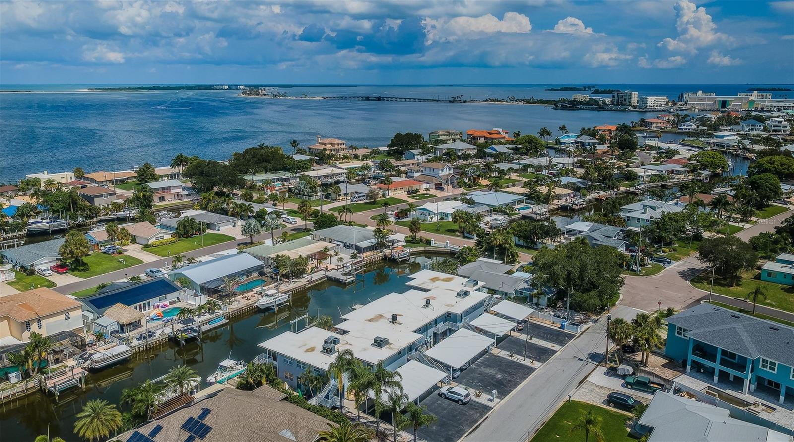 HARBOR VILLAS AT DUNEDIN - Residential Lease