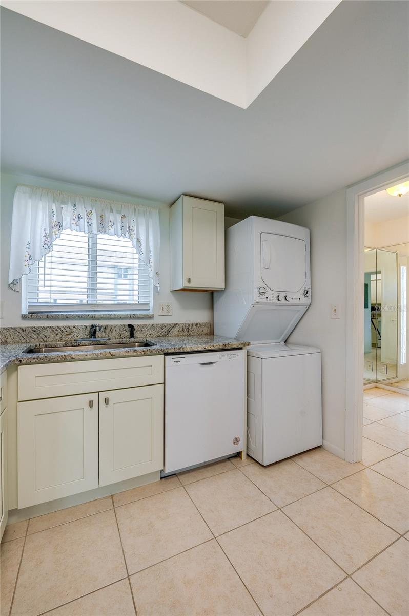 FISHERMANS VILLAGE - Residential