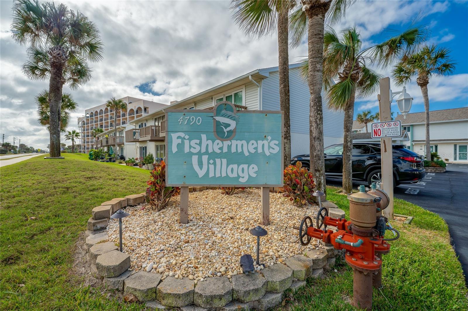 FISHERMANS VILLAGE - Residential