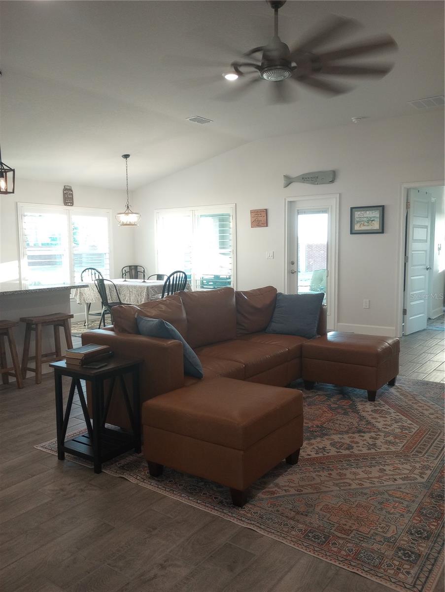4616 GRANDVIEW GLEN DRIVE