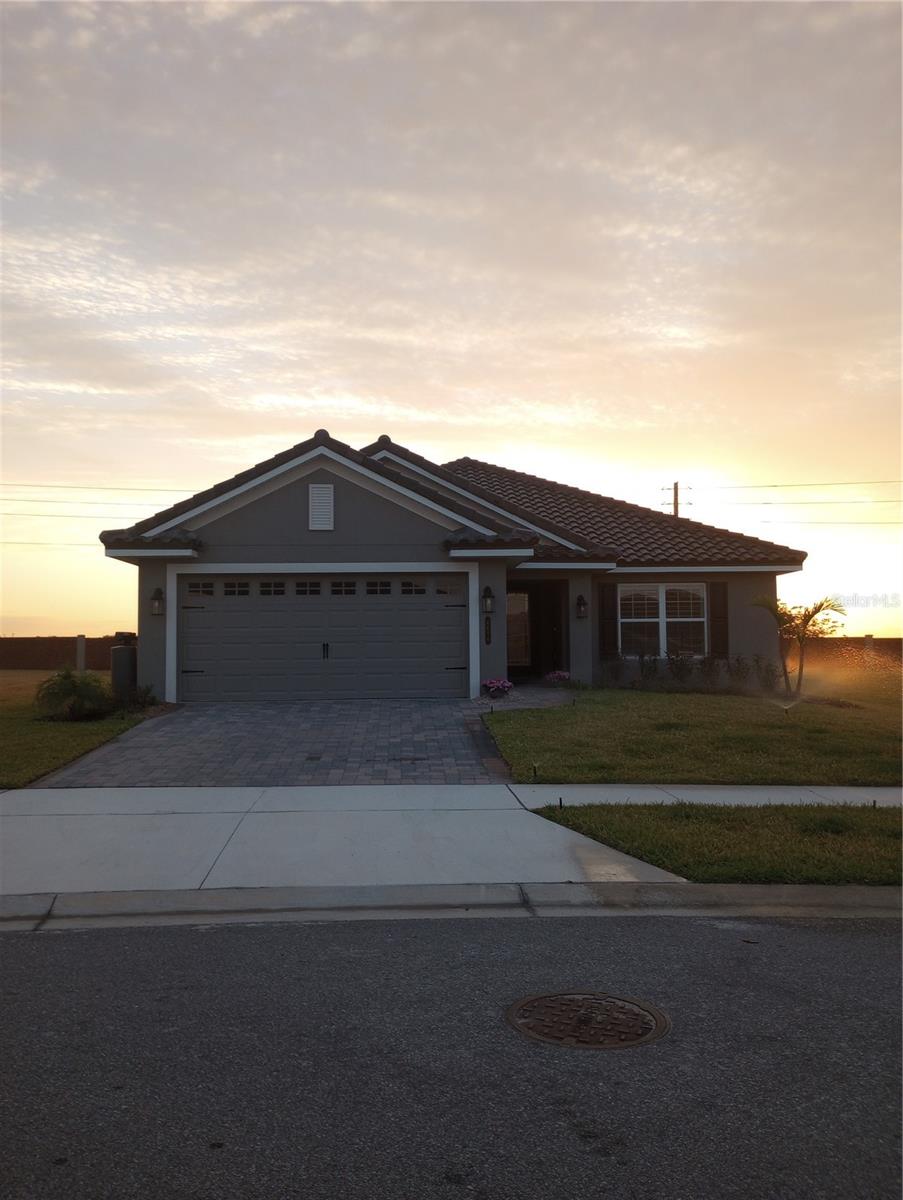 4616 GRANDVIEW GLEN DRIVE