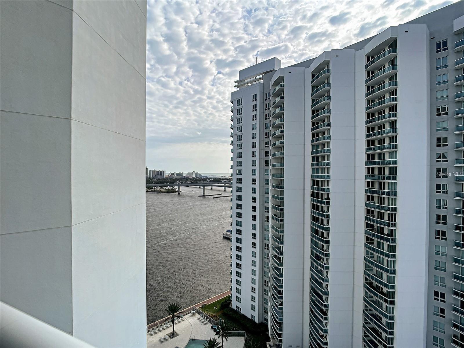 MARINA GRANDE/HALIFAX 01 - Residential