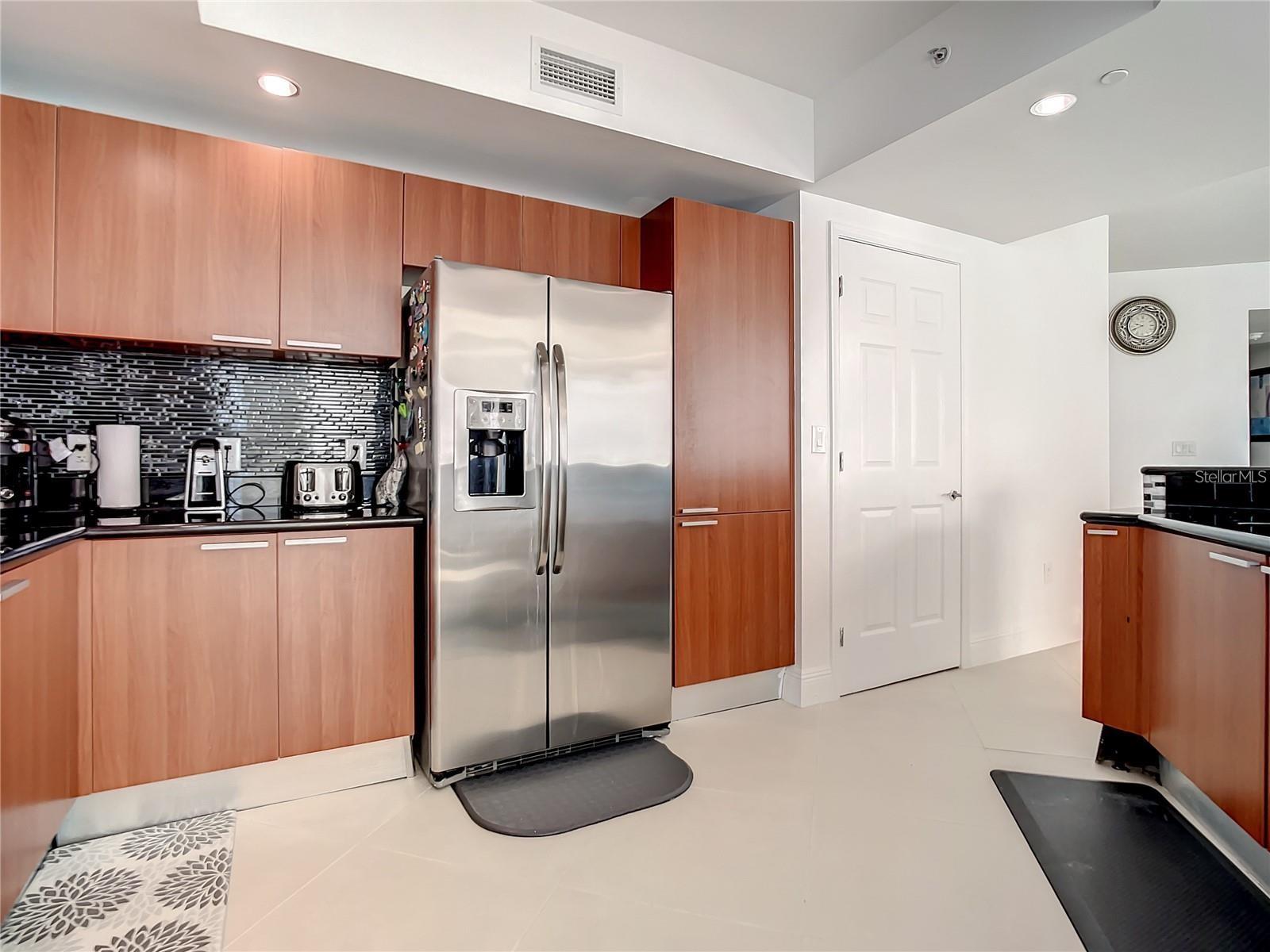 MARINA GRANDE/HALIFAX 01 - Residential