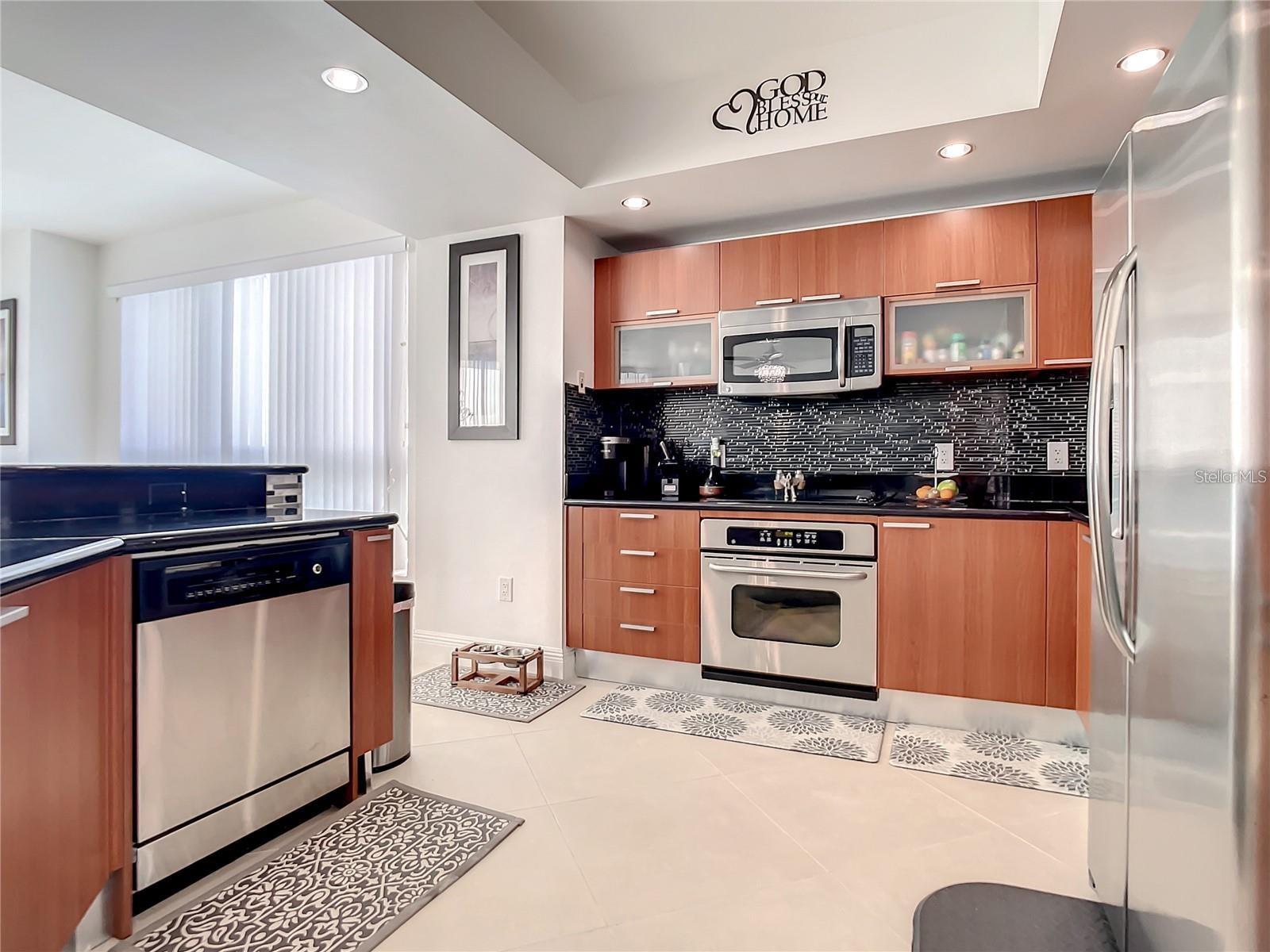 MARINA GRANDE/HALIFAX 01 - Residential