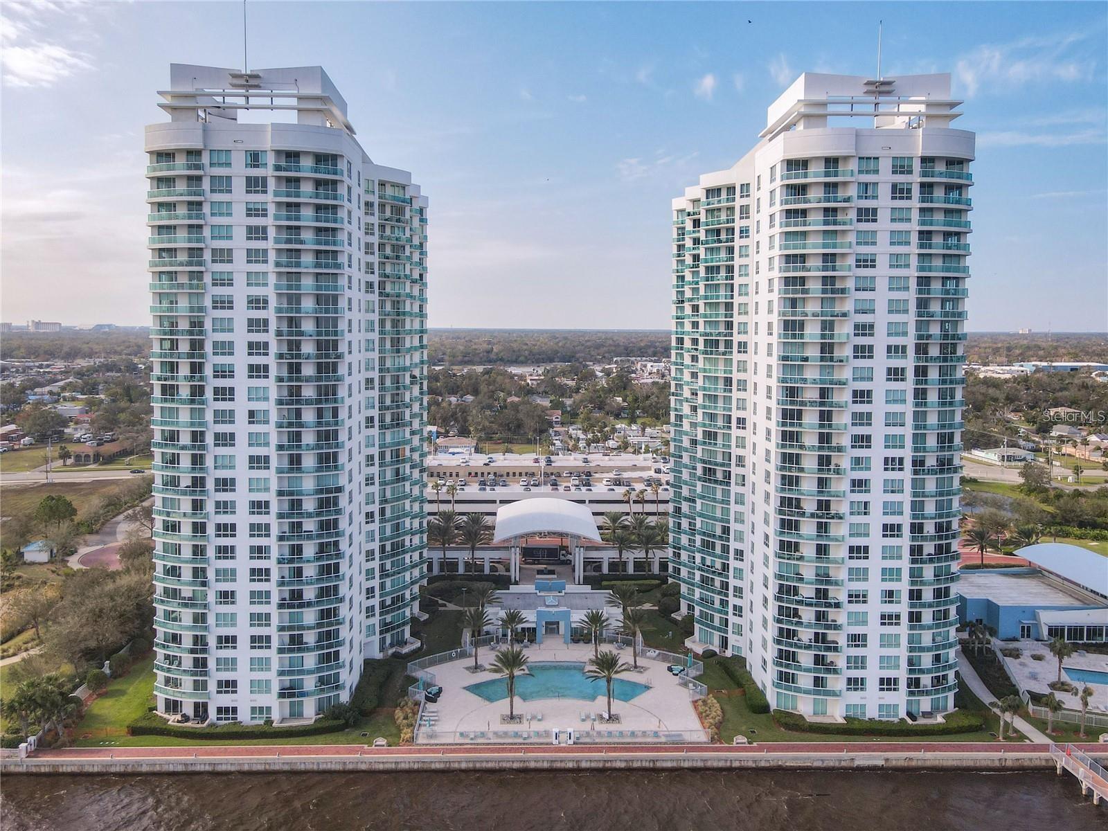 MARINA GRANDE/HALIFAX 01 - Residential