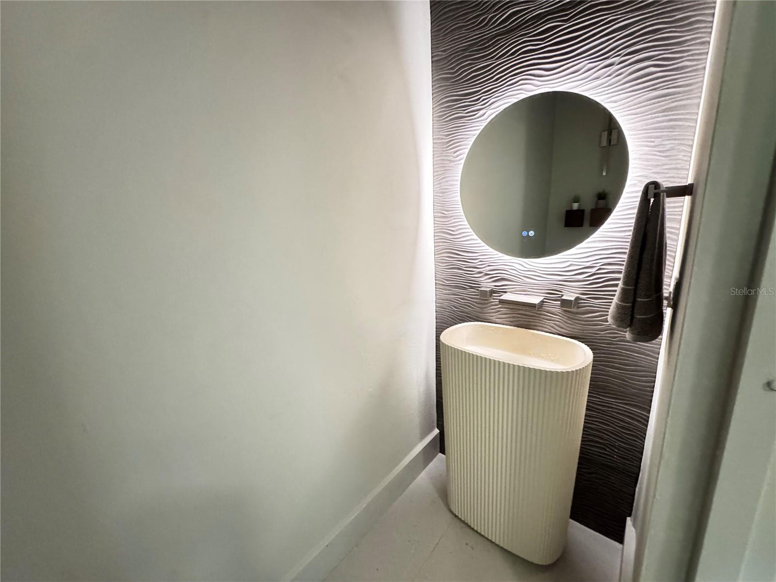 THE WOODS - Residential Lease