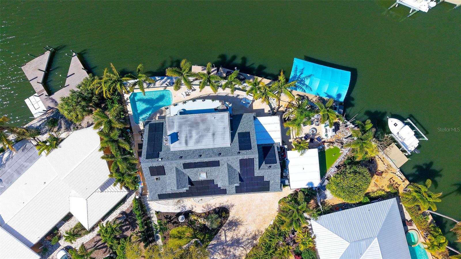 FLAMINGO CAY SECOND UNIT - Residential