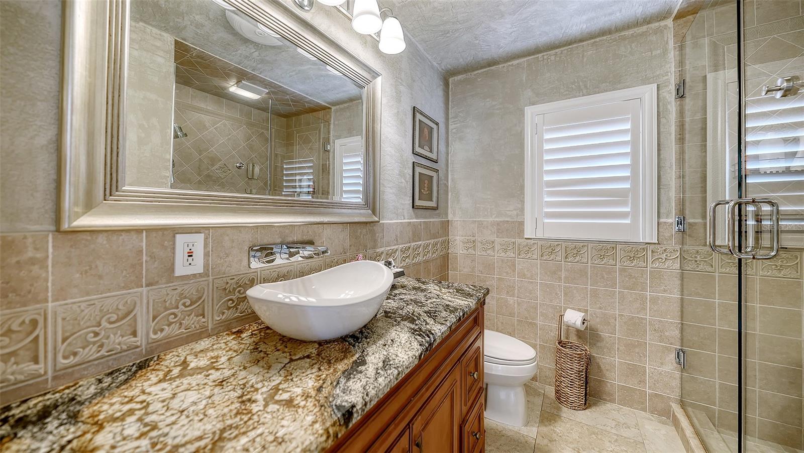 FLAMINGO CAY SECOND UNIT - Residential