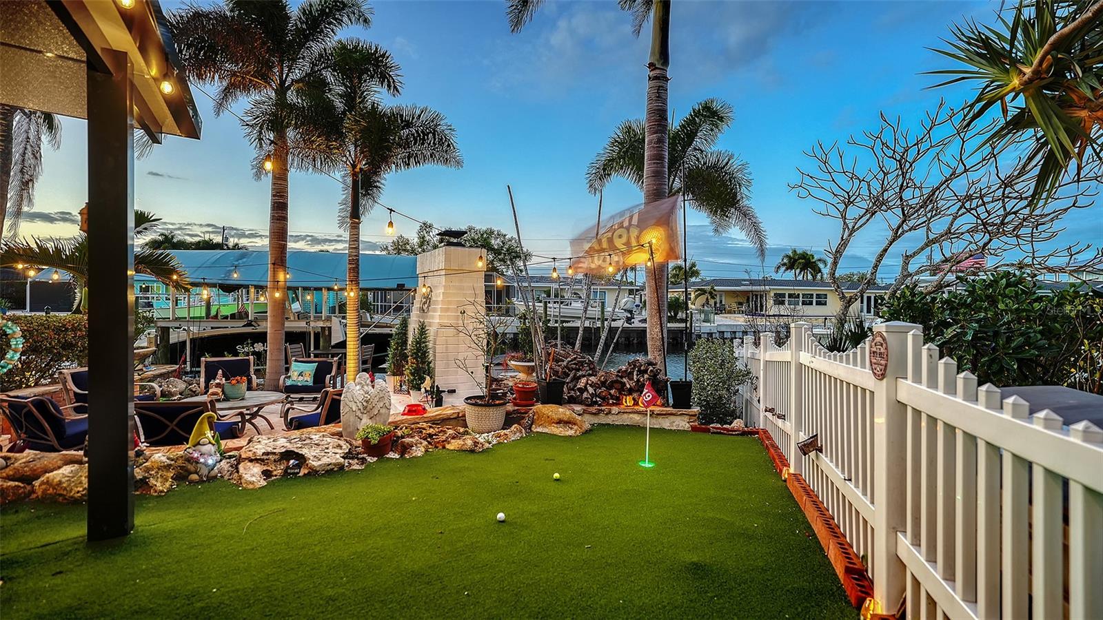 FLAMINGO CAY SECOND UNIT - Residential