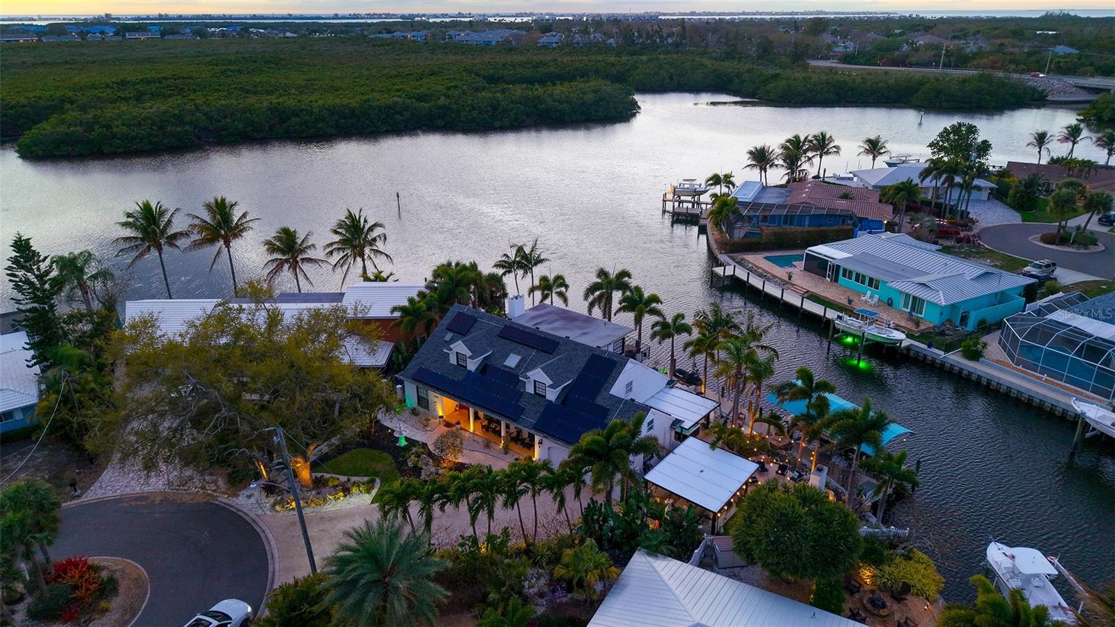 FLAMINGO CAY SECOND UNIT - Residential