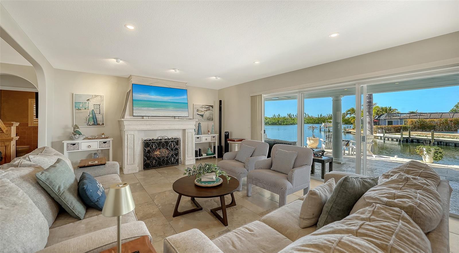 FLAMINGO CAY SECOND UNIT - Residential