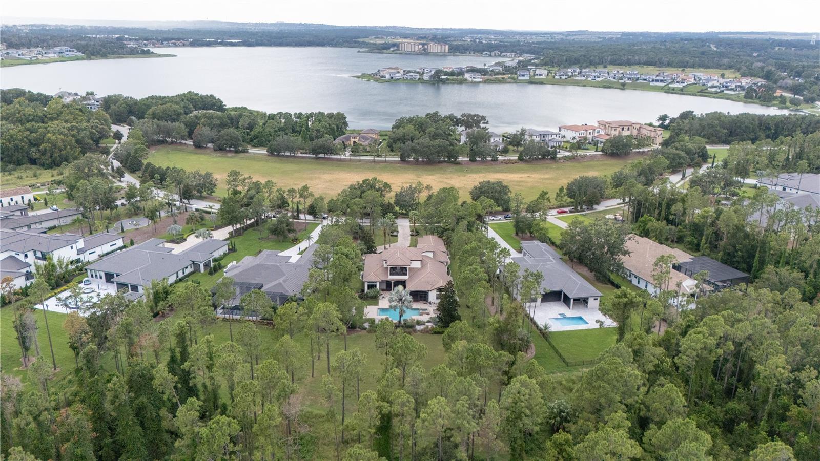 BELLA COLLINA - Residential