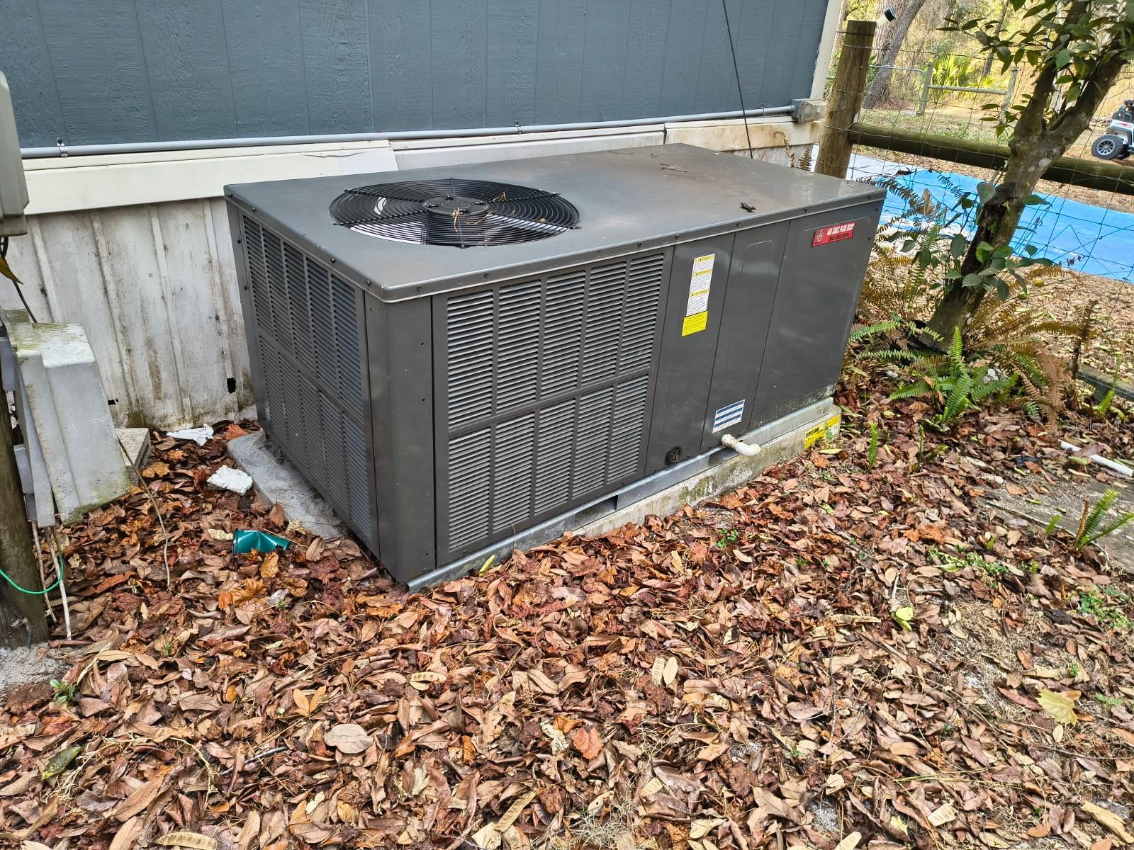 WOODS & LAKES - Residential