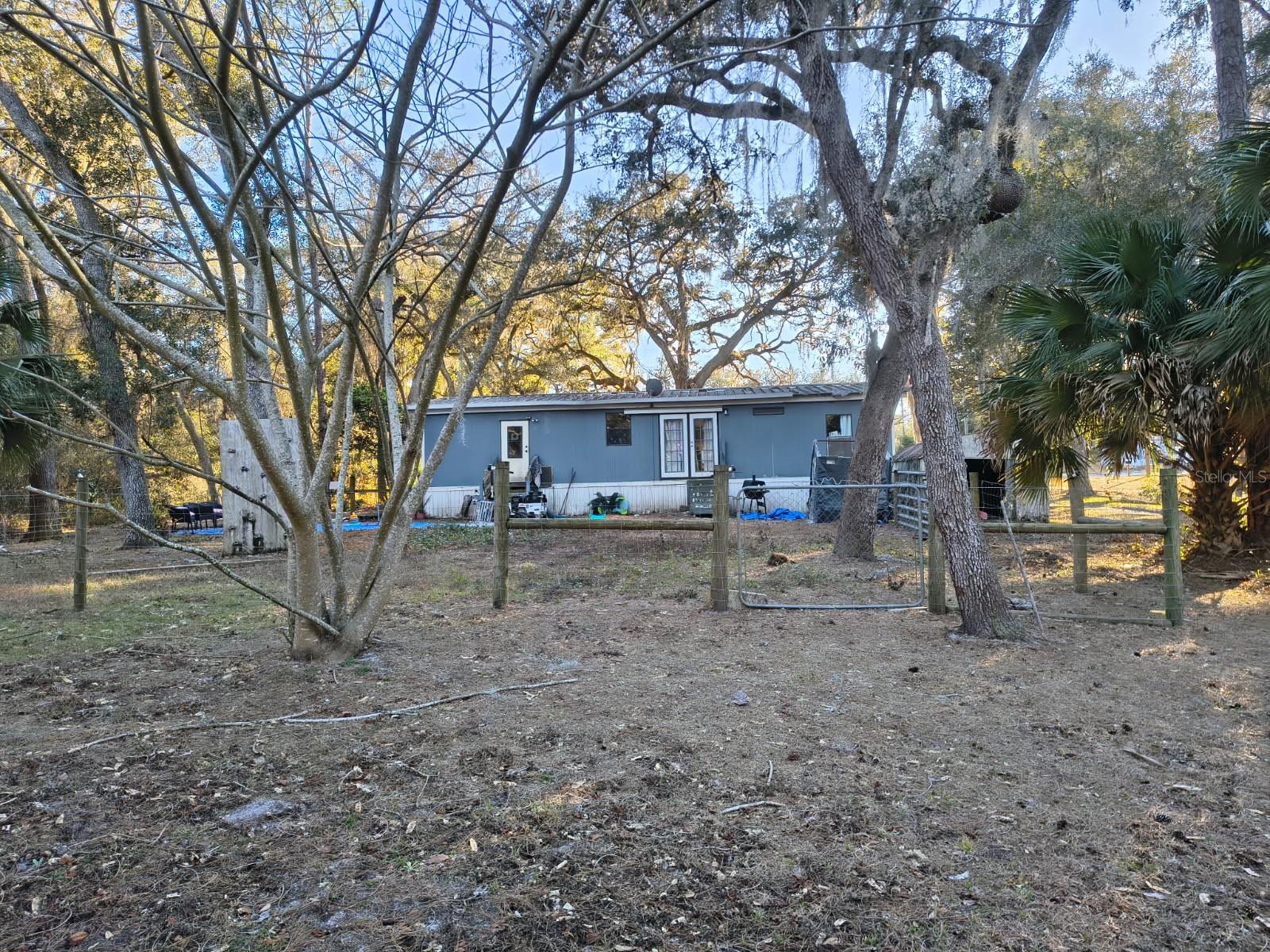 WOODS & LAKES - Residential