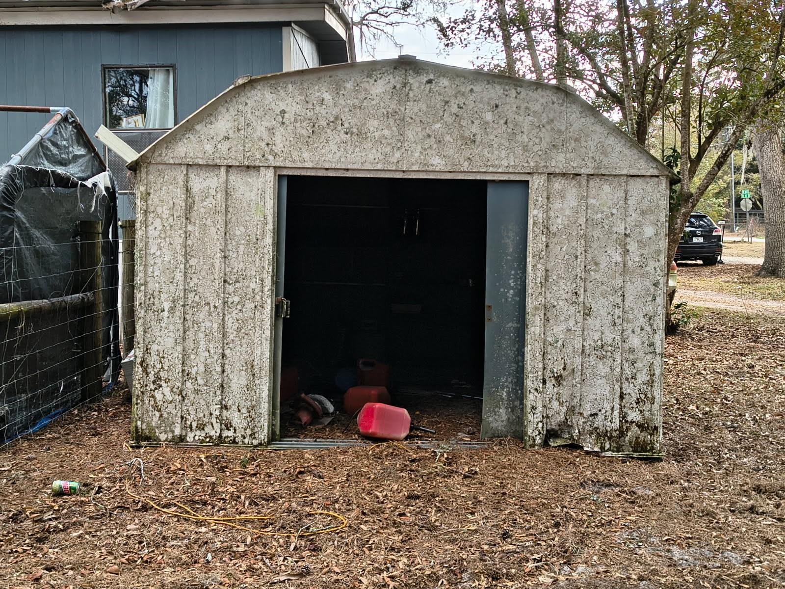 WOODS & LAKES - Residential