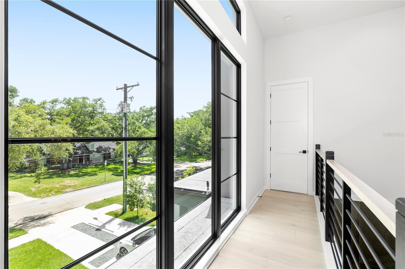 HENDERSON BEACH - Residential