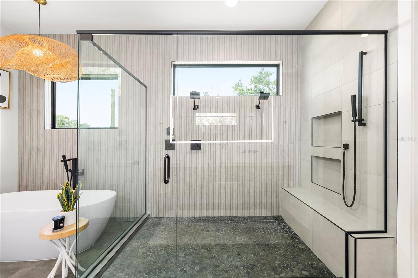 HENDERSON BEACH - Residential