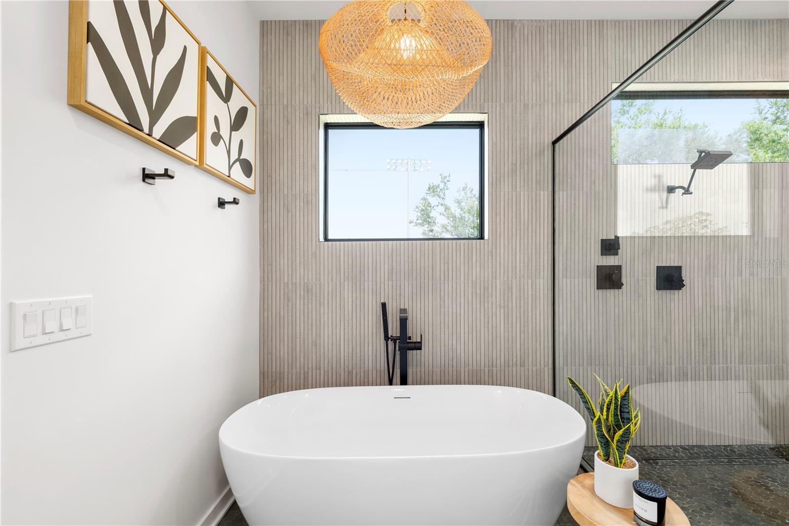 HENDERSON BEACH - Residential