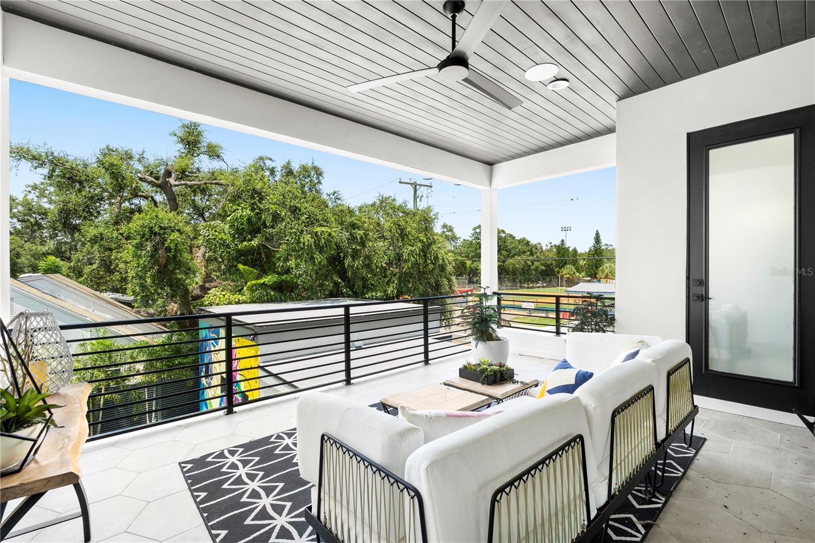 HENDERSON BEACH - Residential