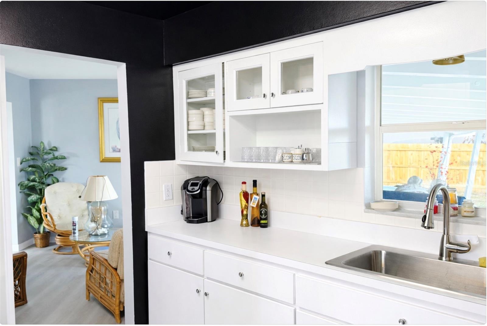 SOUTH VENICE - Residential