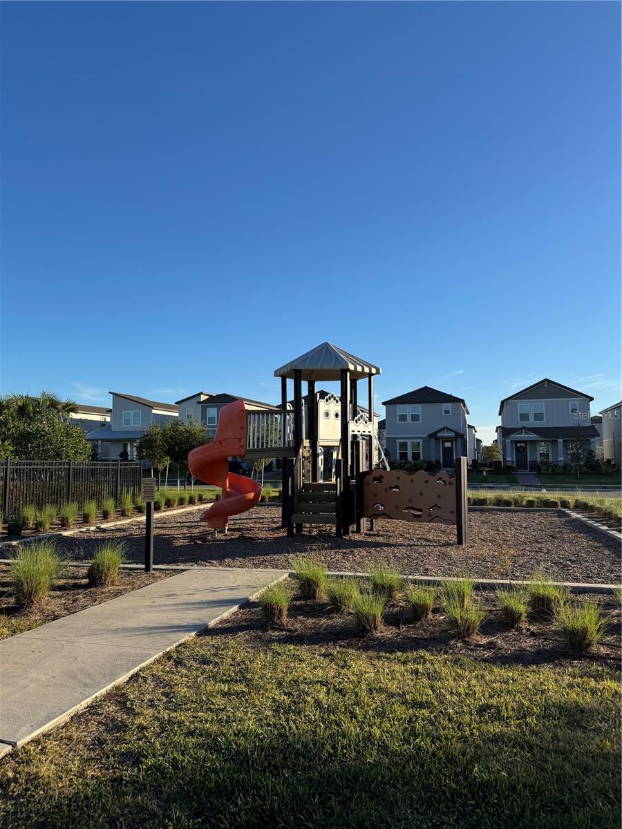 HIGHLAND RDG - Residential Lease