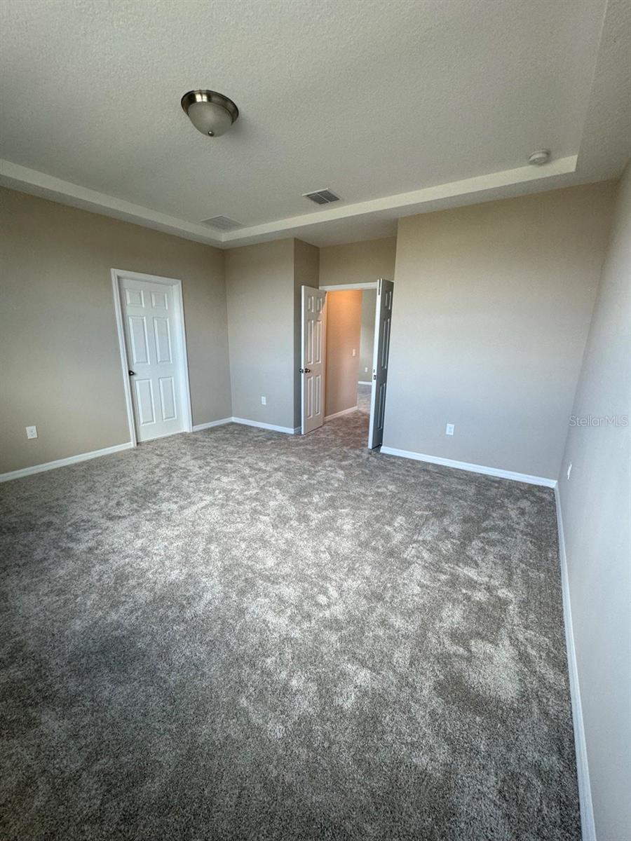 HIGHLAND RDG - Residential Lease