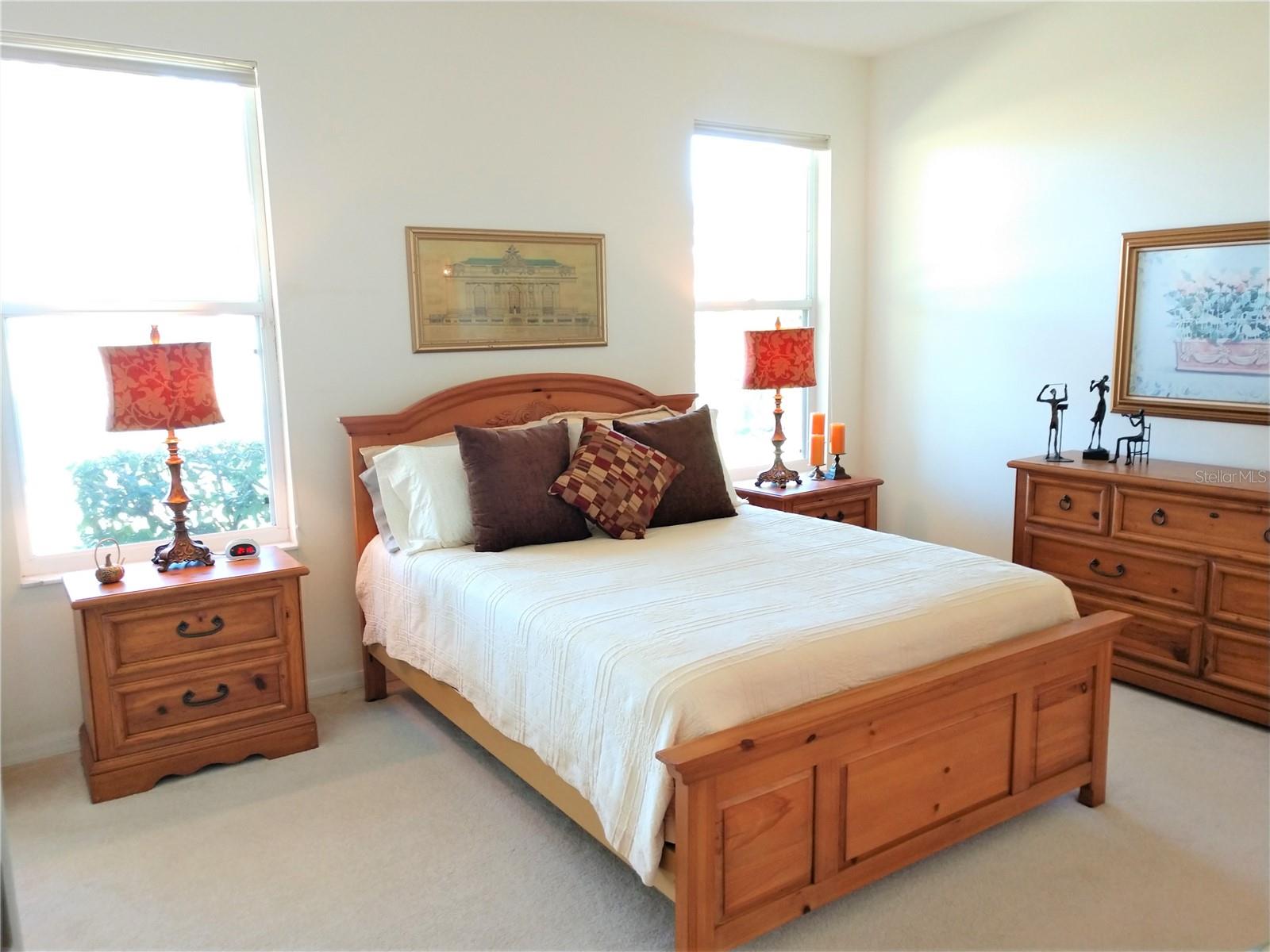 PELICAN POINTE GOLF & COUNTRY CLUB - Residential Lease