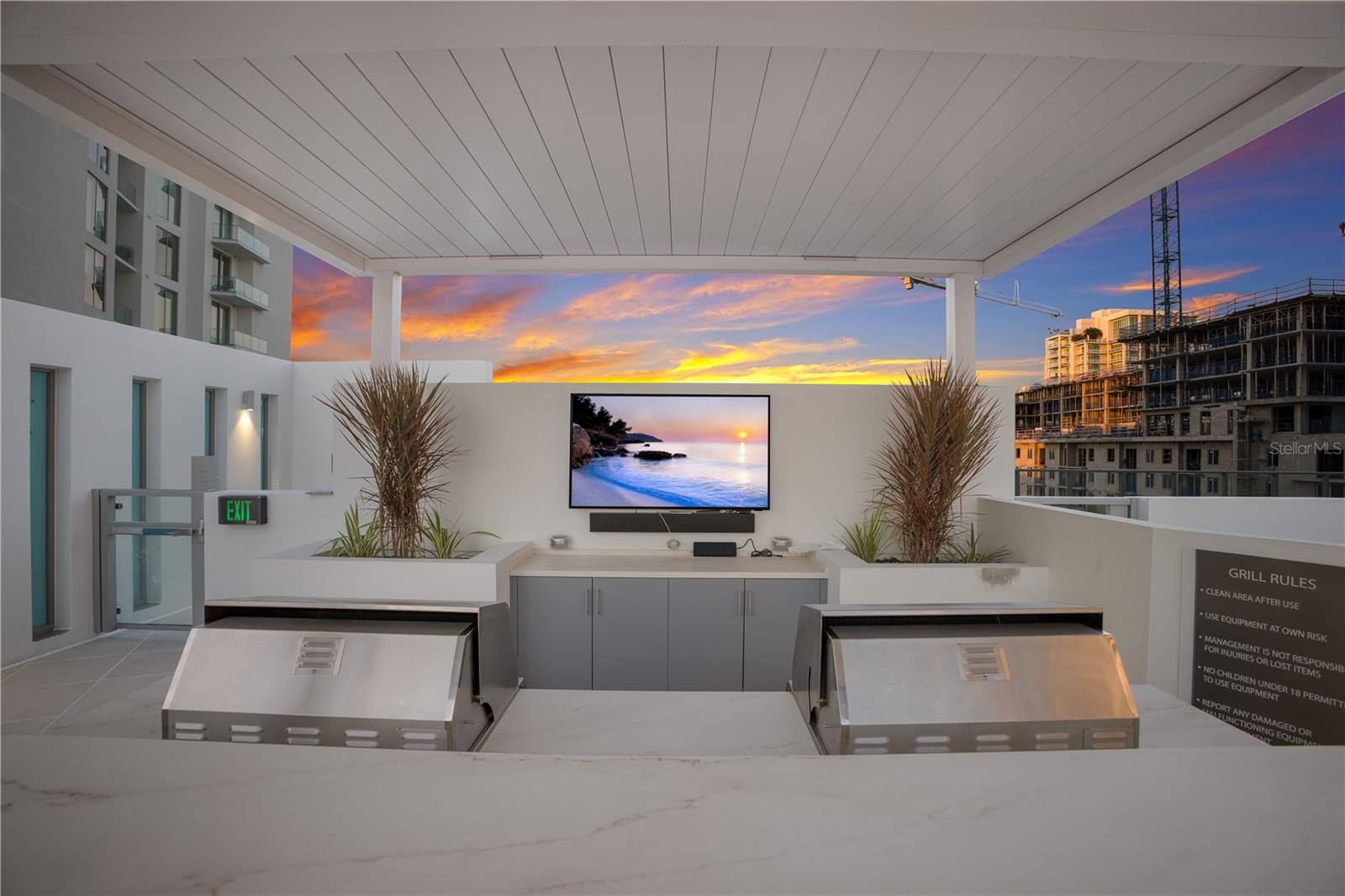 BAYSO SARASOTA - Residential