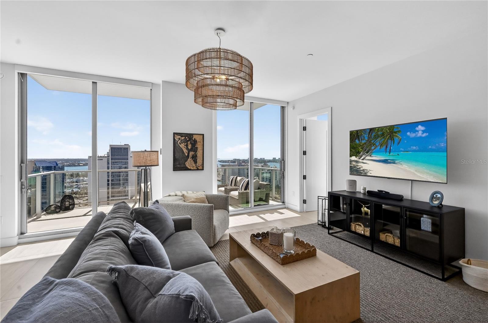 BAYSO SARASOTA - Residential