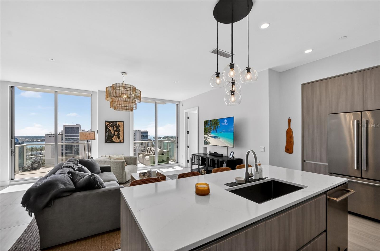 BAYSO SARASOTA - Residential