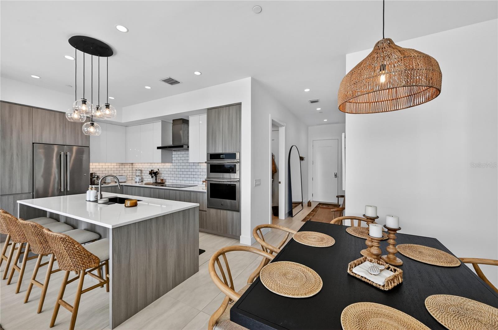 BAYSO SARASOTA - Residential