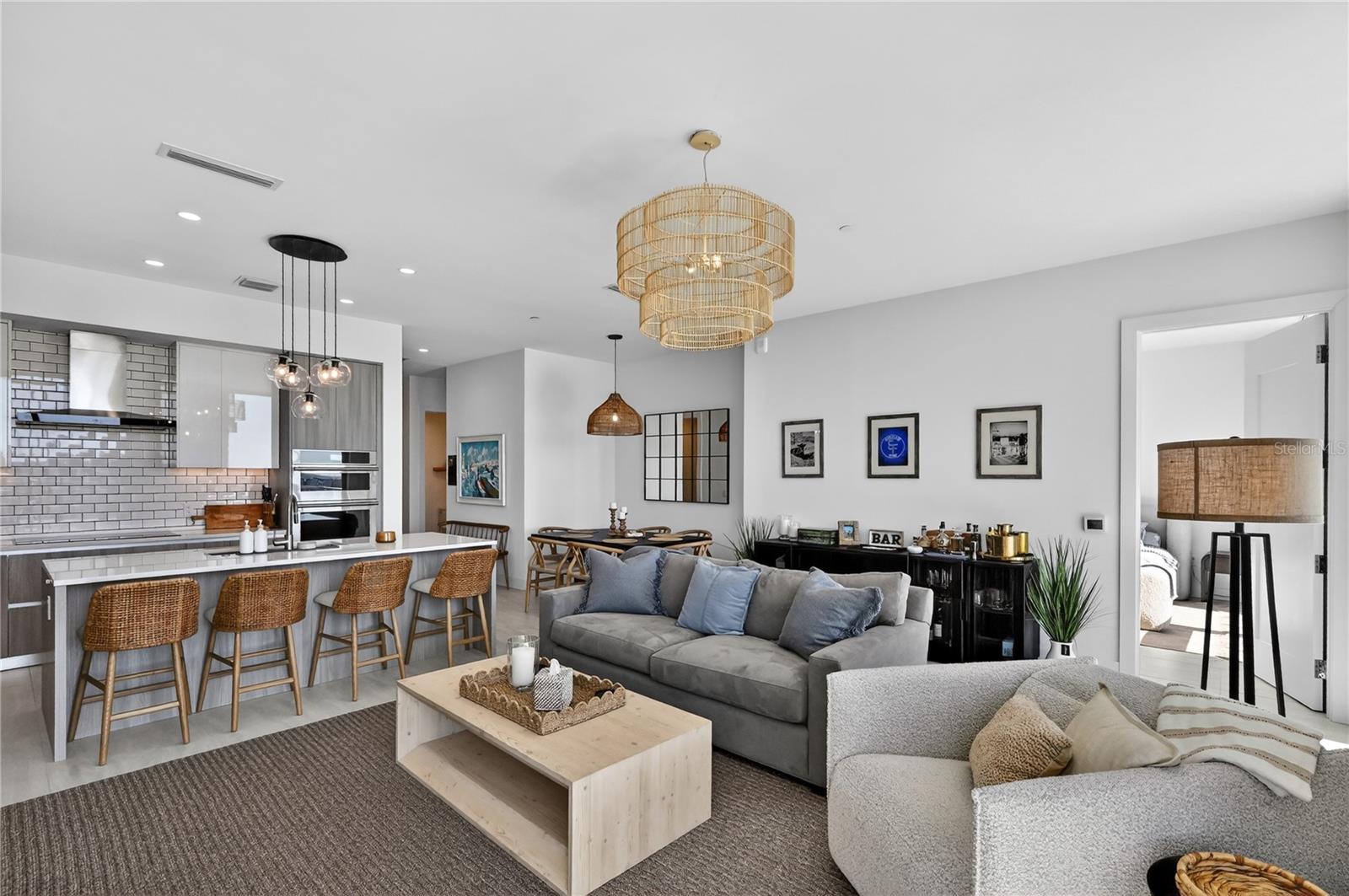 BAYSO SARASOTA - Residential