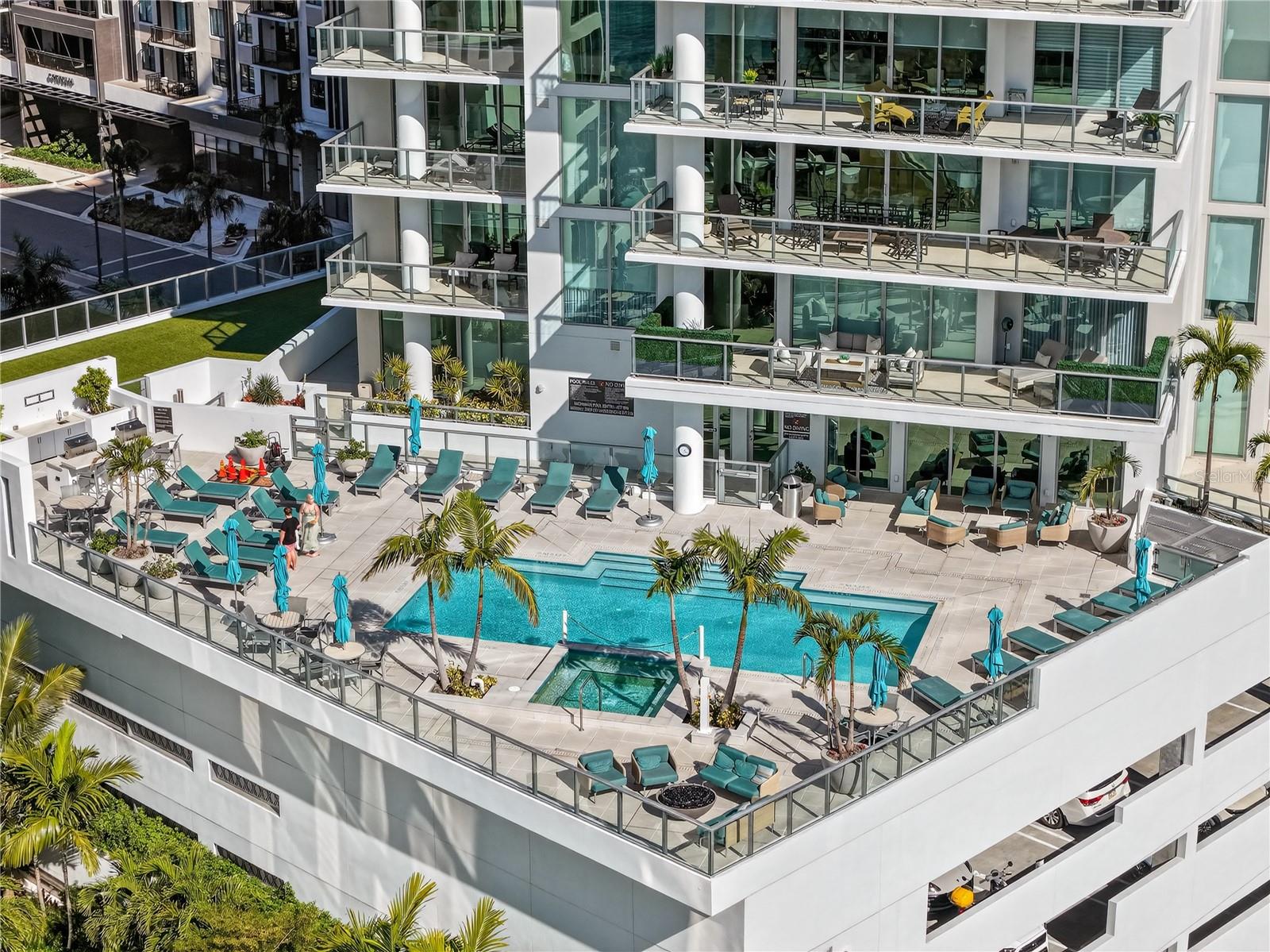 BAYSO SARASOTA - Residential