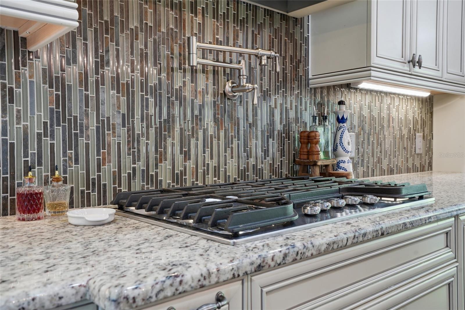 ESTANCIA PH 1C - Residential