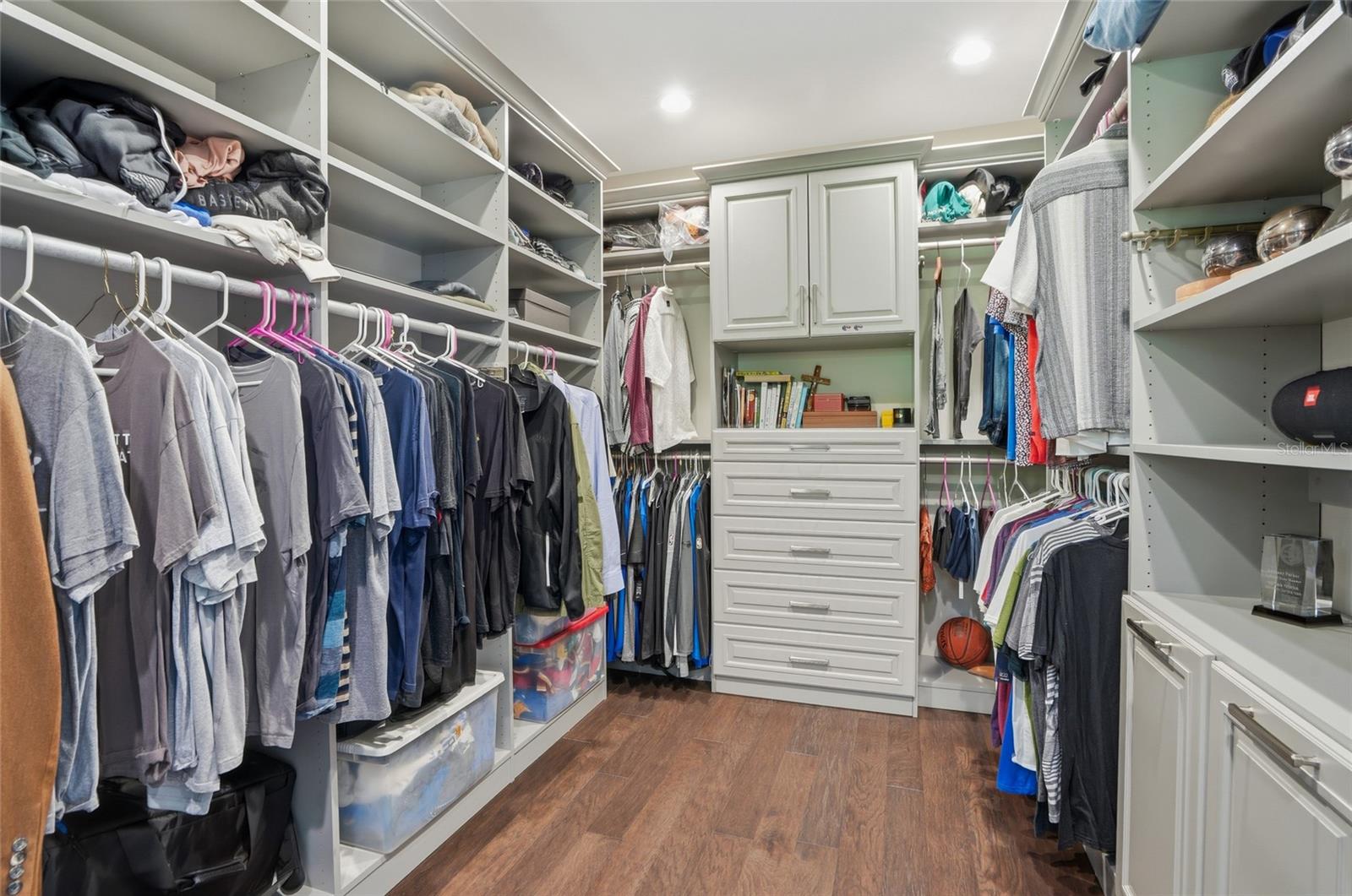 ESTANCIA PH 1C - Residential