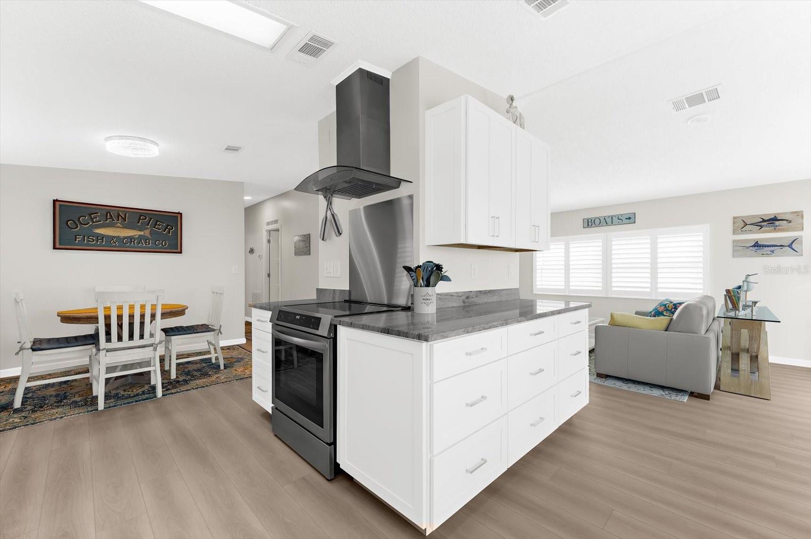 TRAILER ESTATES FIRST ADD - Residential