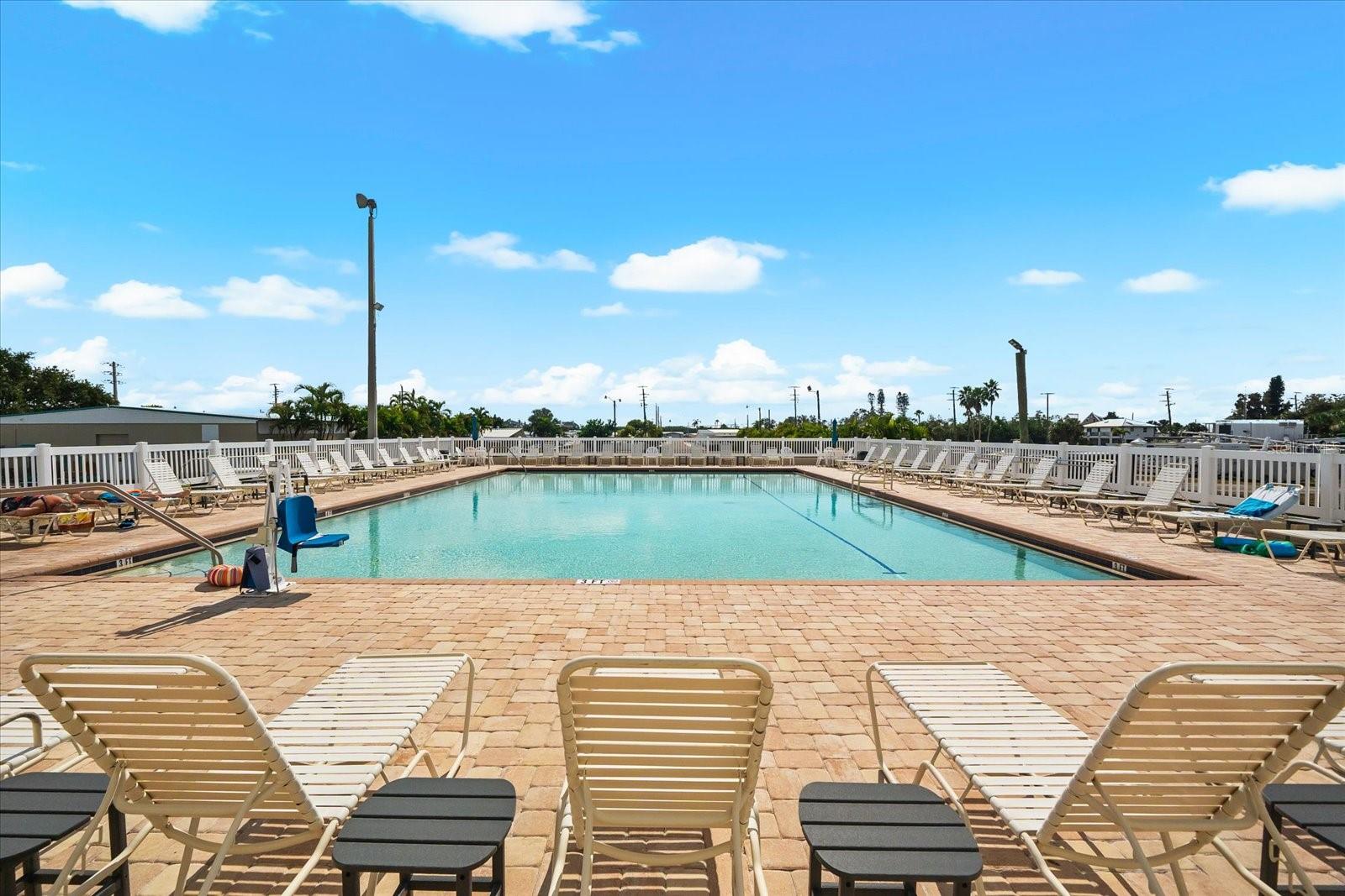 TRAILER ESTATES FIRST ADD - Residential