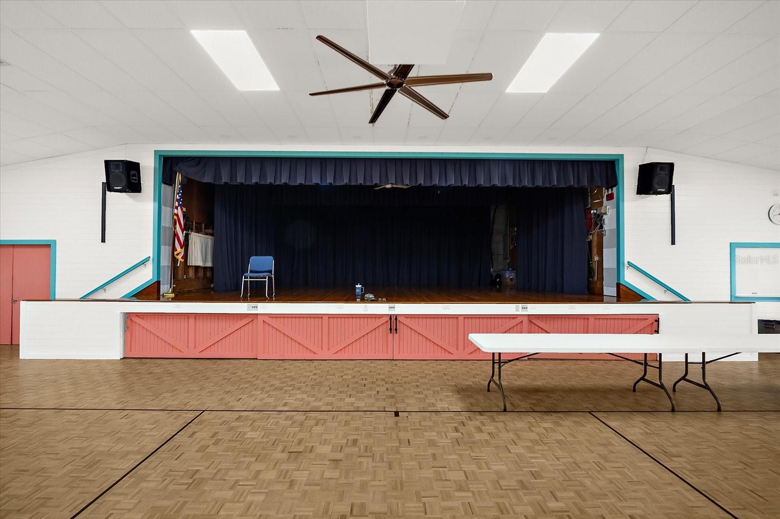 TRAILER ESTATES FIRST ADD - Residential