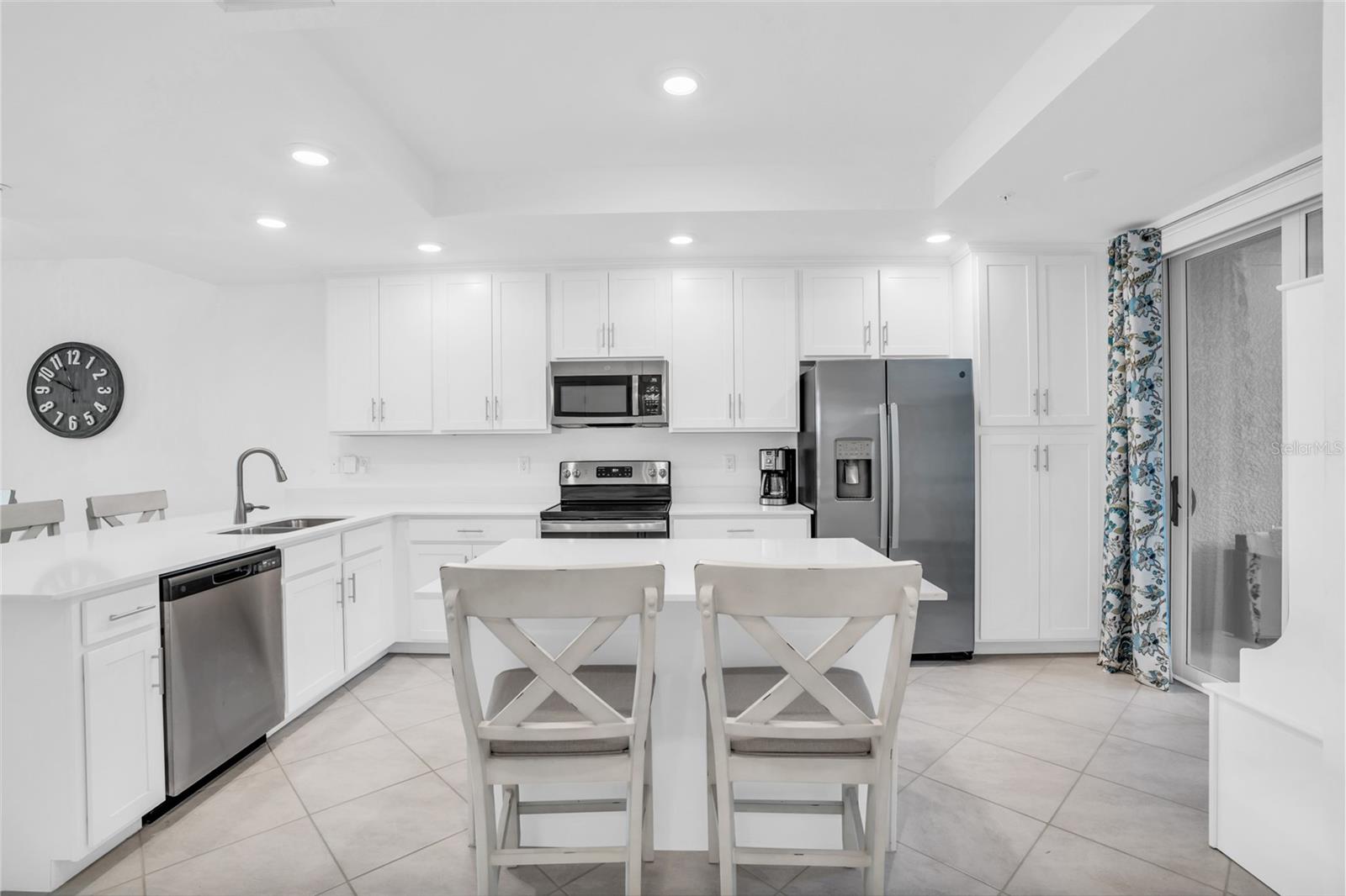 14204 HERITAGE LANDING BOULEVARD 712