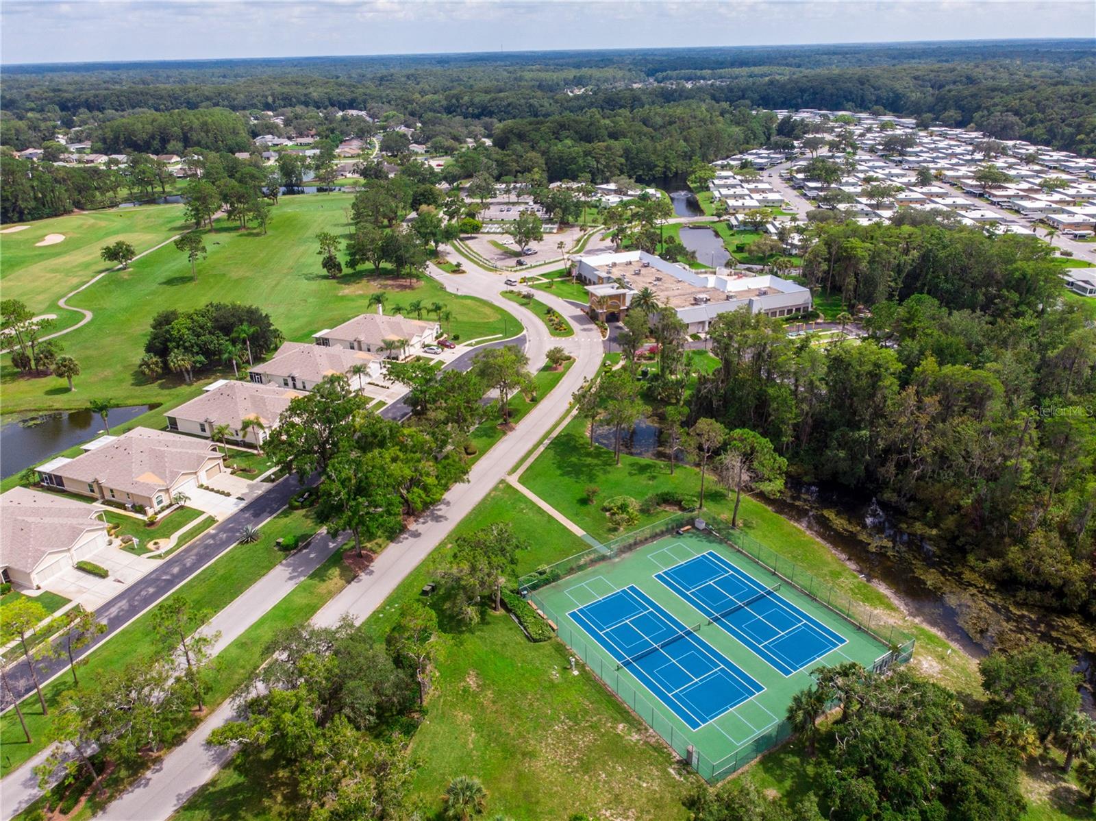 PARADISE POINTE WEST - Residential
