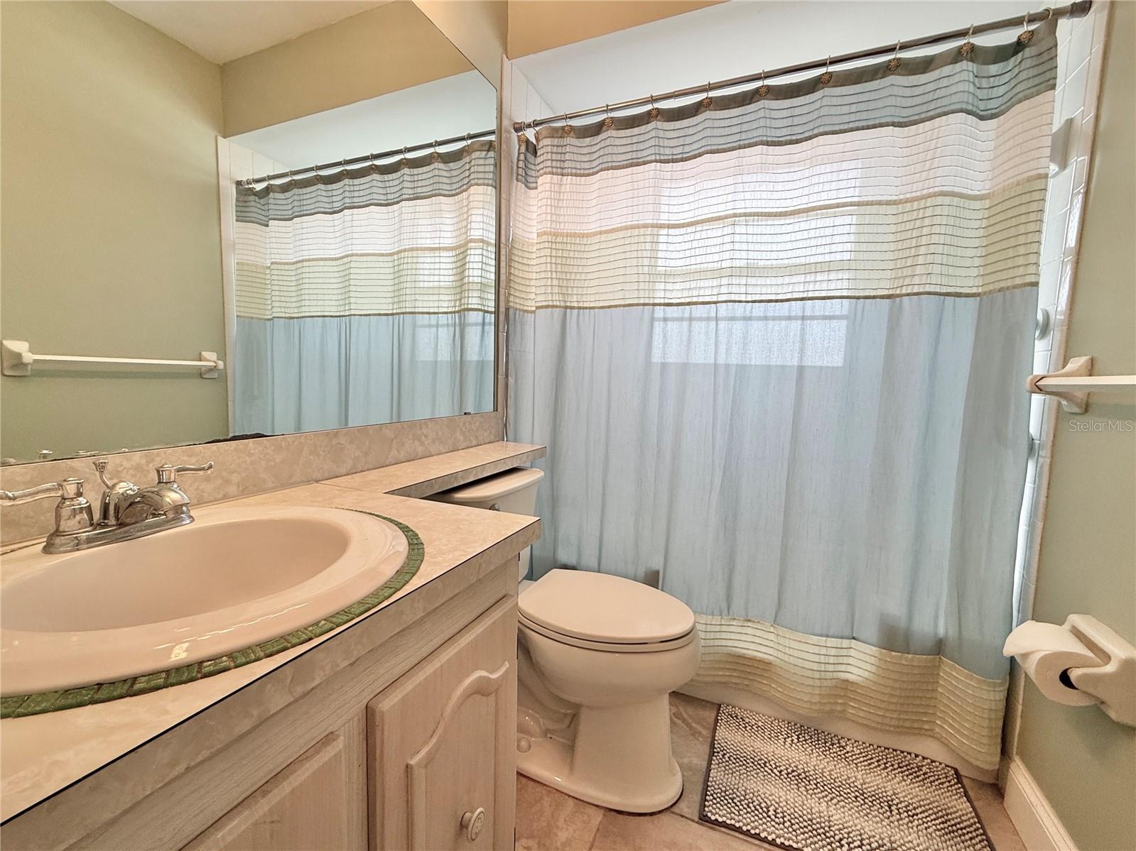PARADISE POINTE WEST - Residential