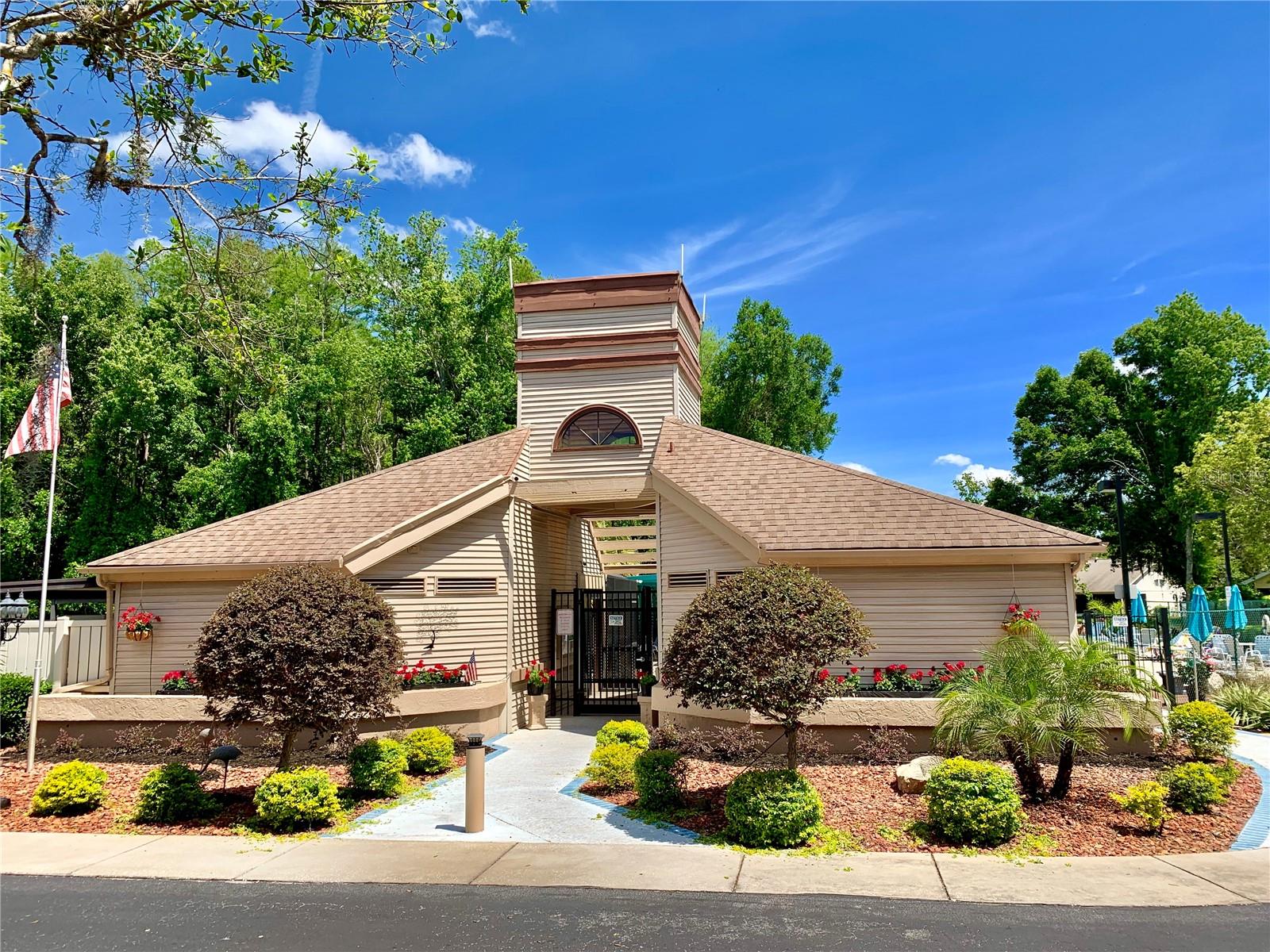 PARADISE POINTE WEST - Residential