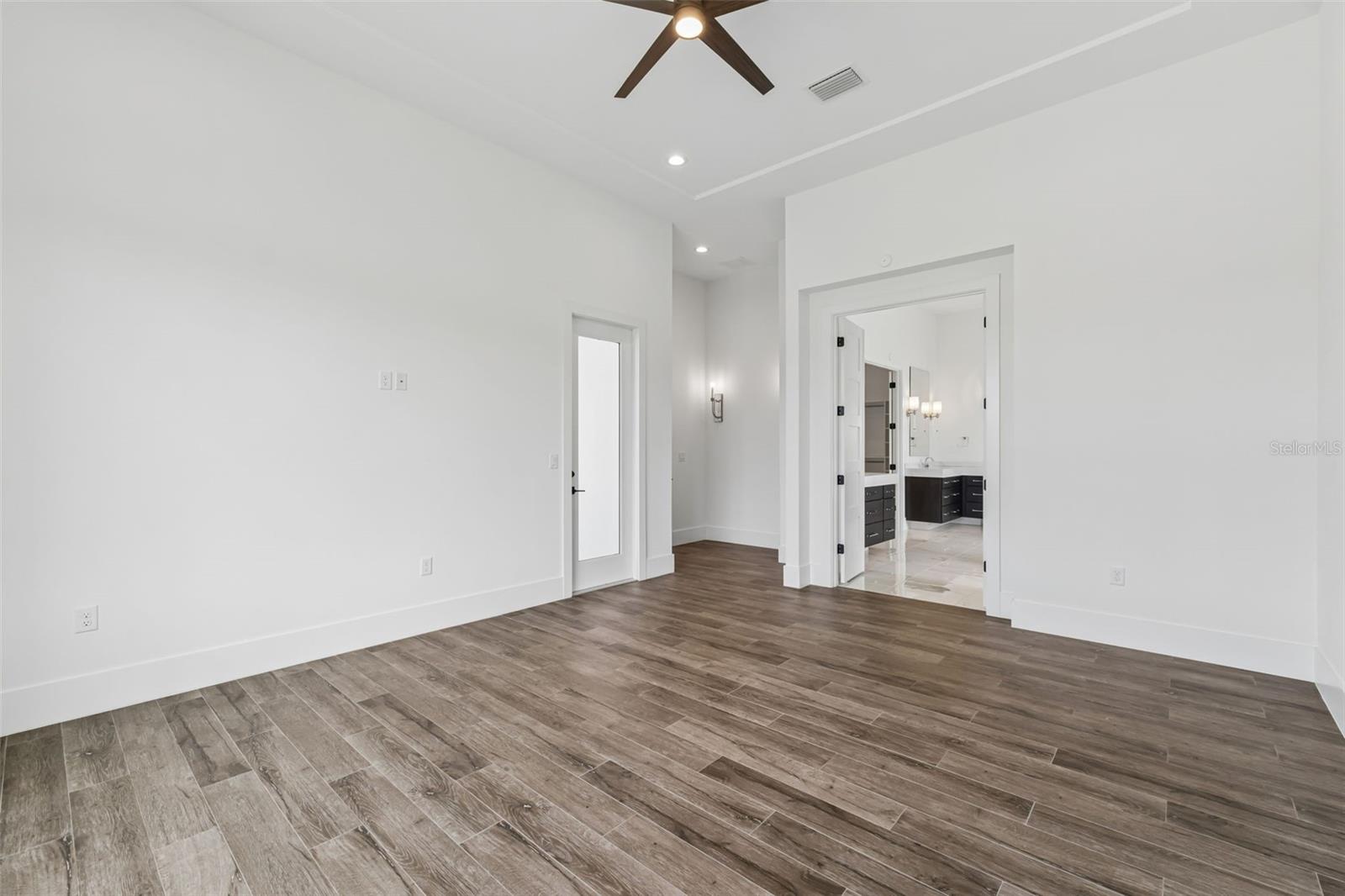 BELLA COLLINA EAST SUB - Residential